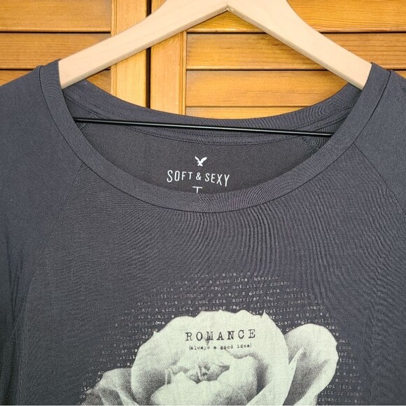 American Eagle Long Sleeve Soft & Sexy Graphic Shirt Size XS - Picture 4 of 9